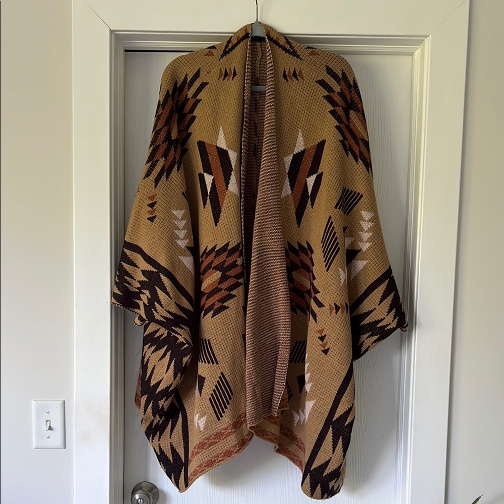 Aztec Print Oversized Poncho